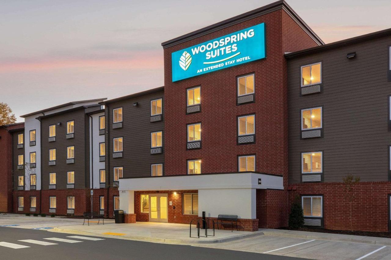 Woodsping Suites Washington Dc East Arena Drive Lake Arbor 外观 照片